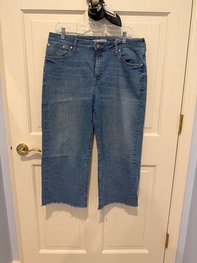 Mavi Jeans Co. Wide Leg Raw Hem Romee Jeans – Light Blue Wash | 32